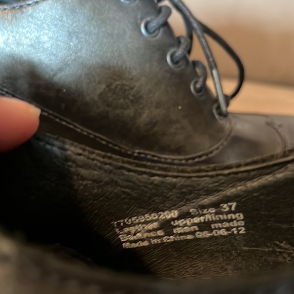 Dansko heeled Oxford shoes - Picture 3 of 6